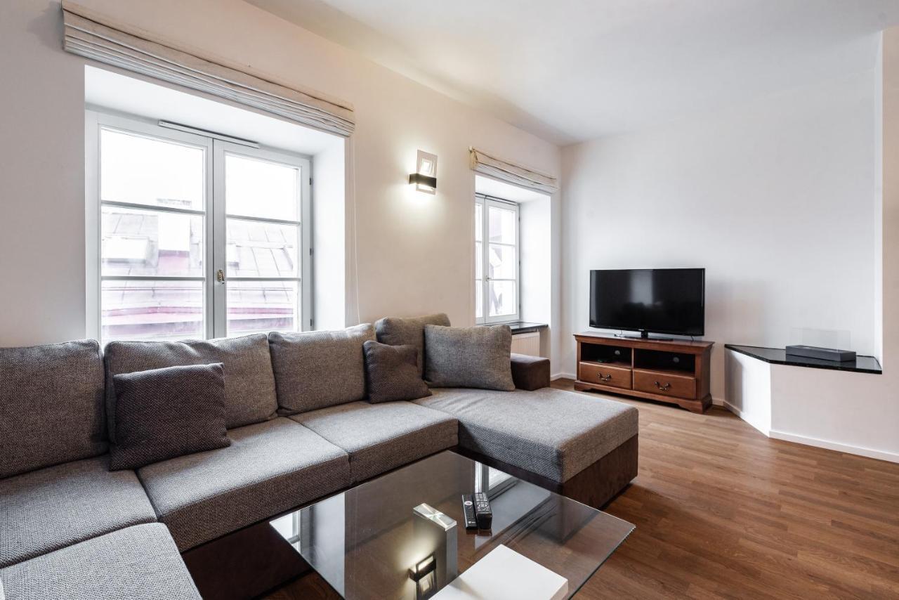 Airhome - Raekoja Plats Tallin Exterior foto