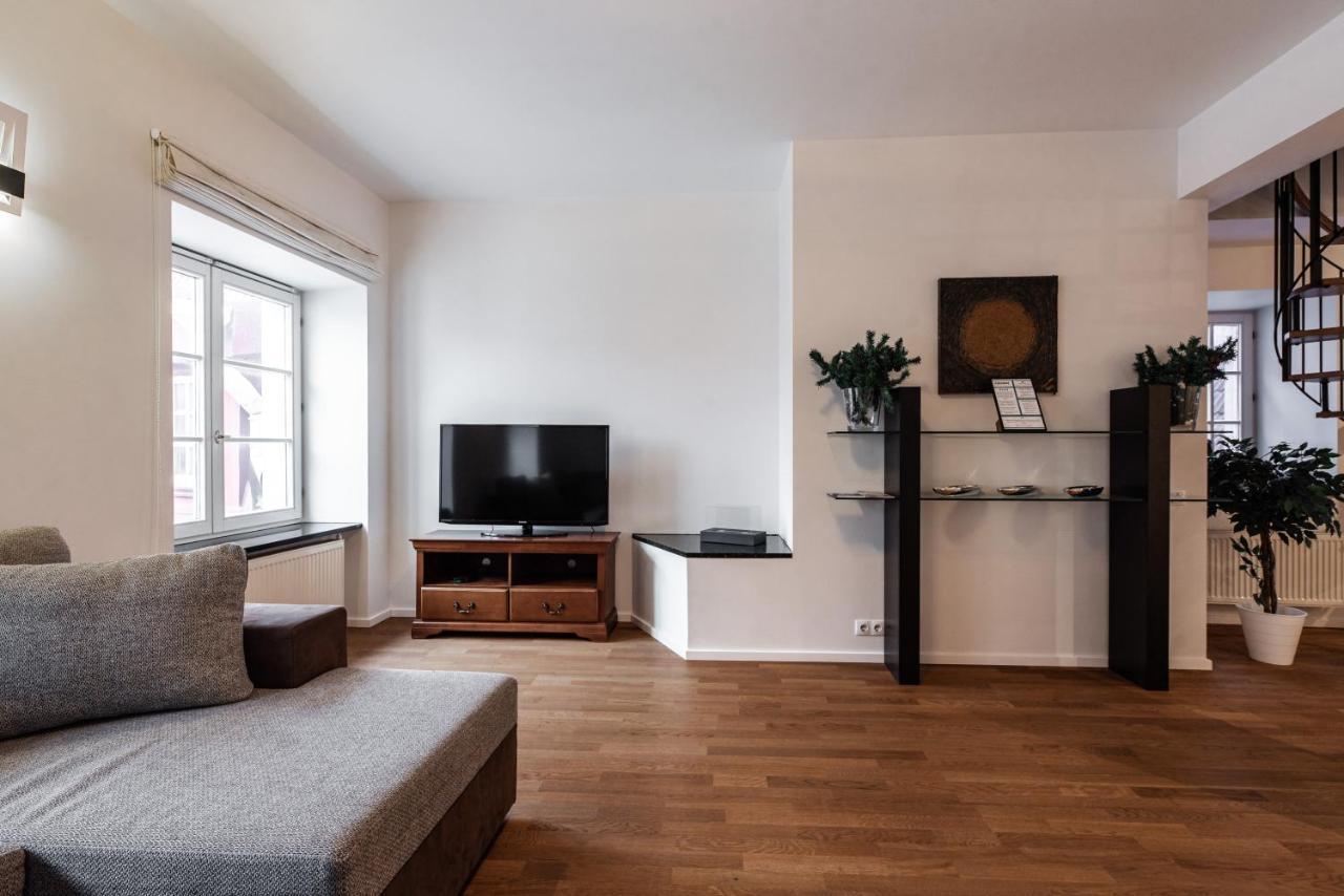Airhome - Raekoja Plats Tallin Exterior foto