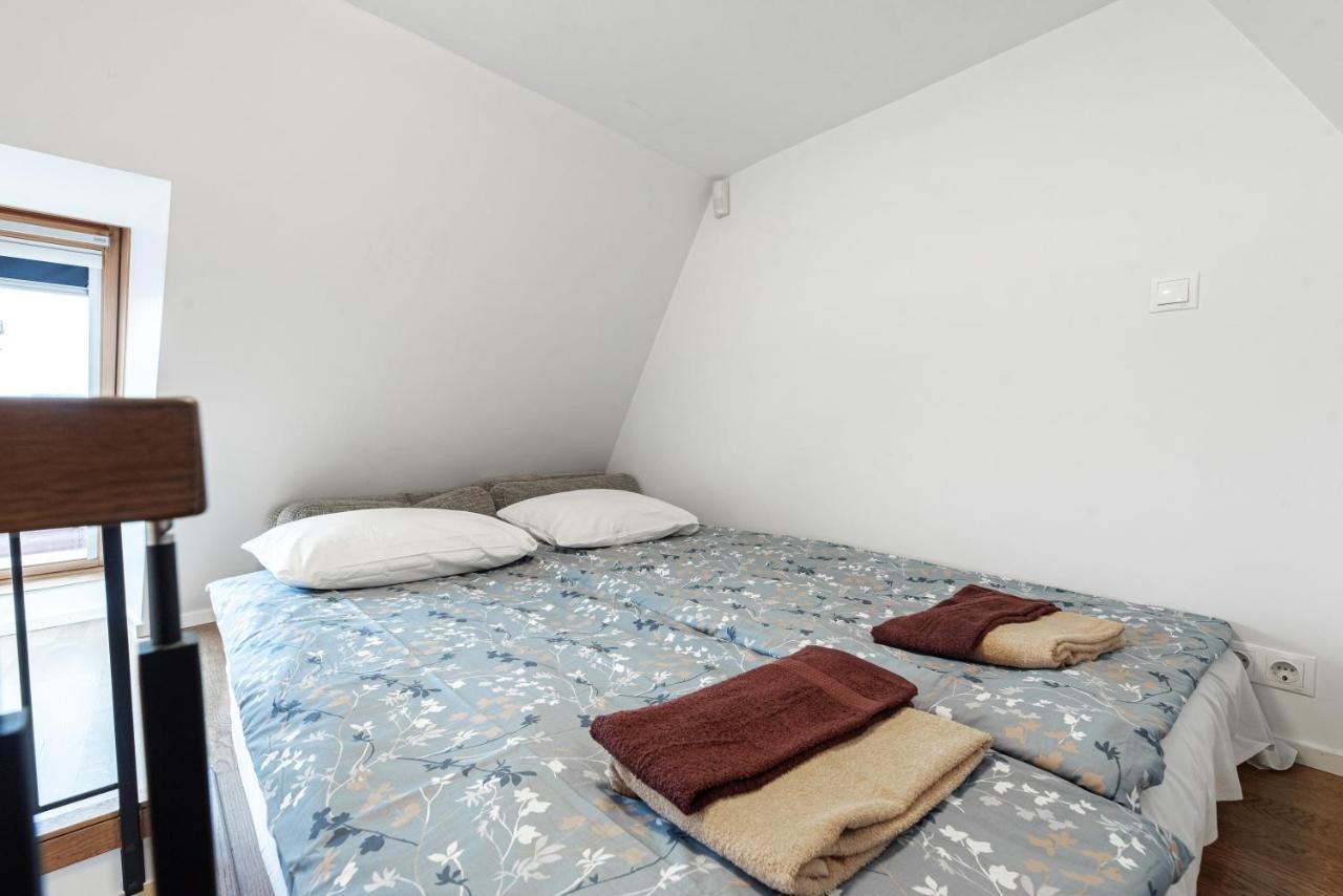 Airhome - Raekoja Plats Tallin Exterior foto